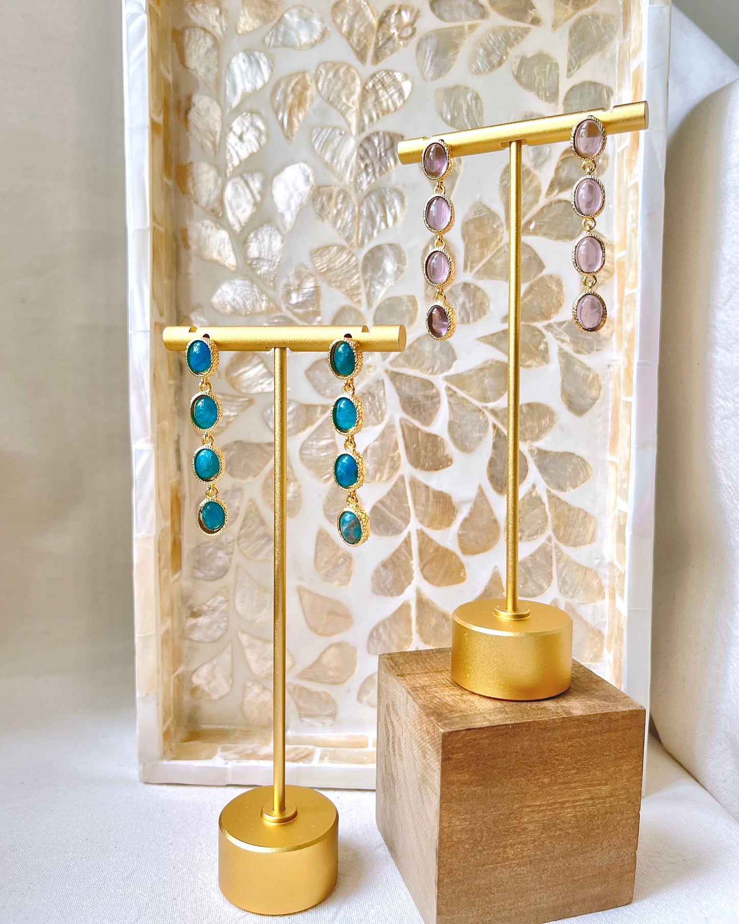 Oval Stones Chain Earrings