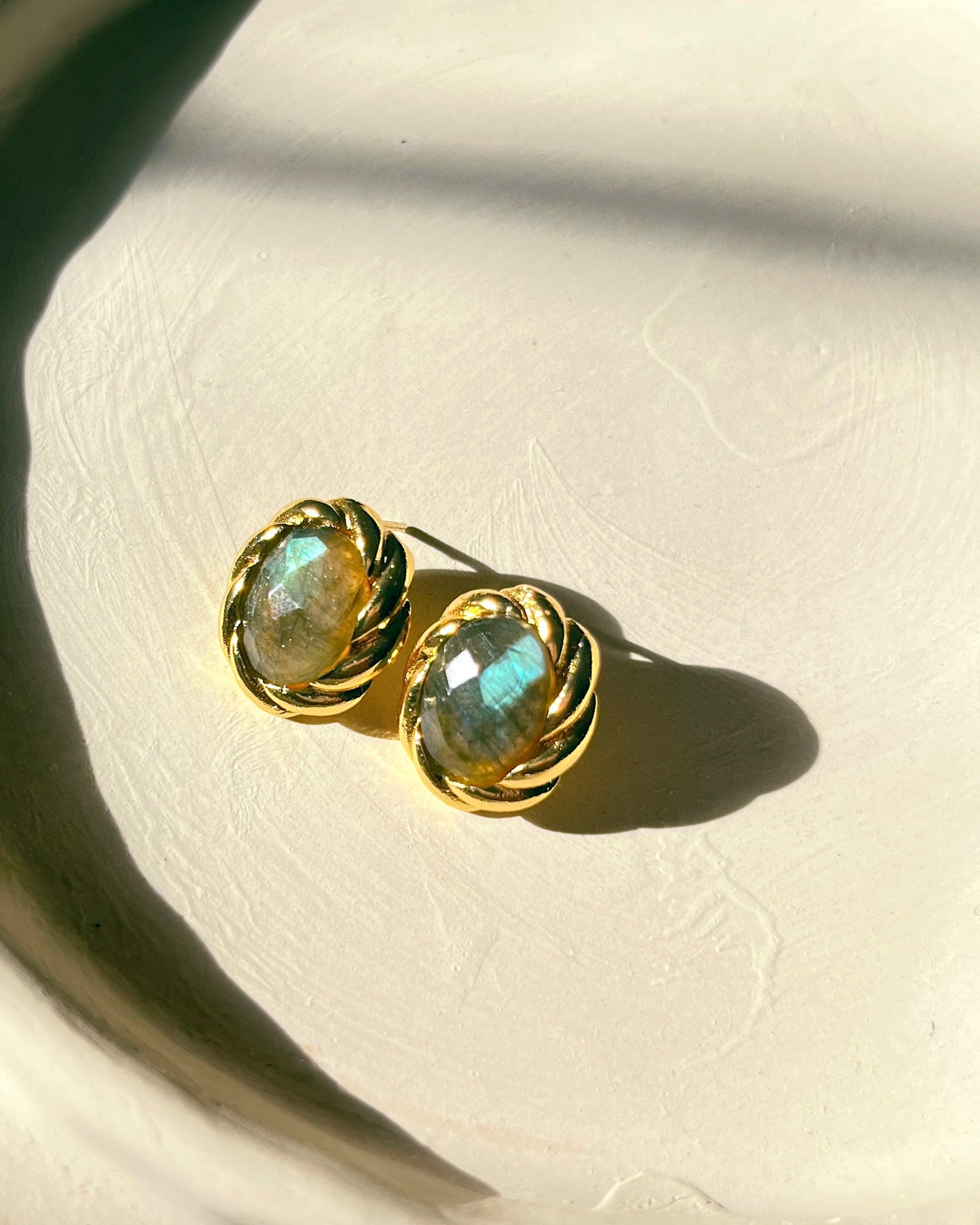 Twisted Edge Oval Stone Stud Earrings