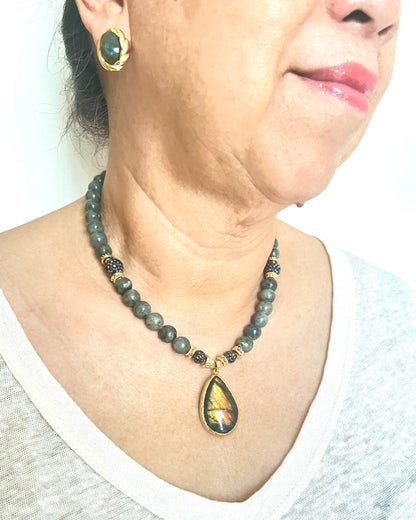 Labradorite Amulet and Beads Necklace