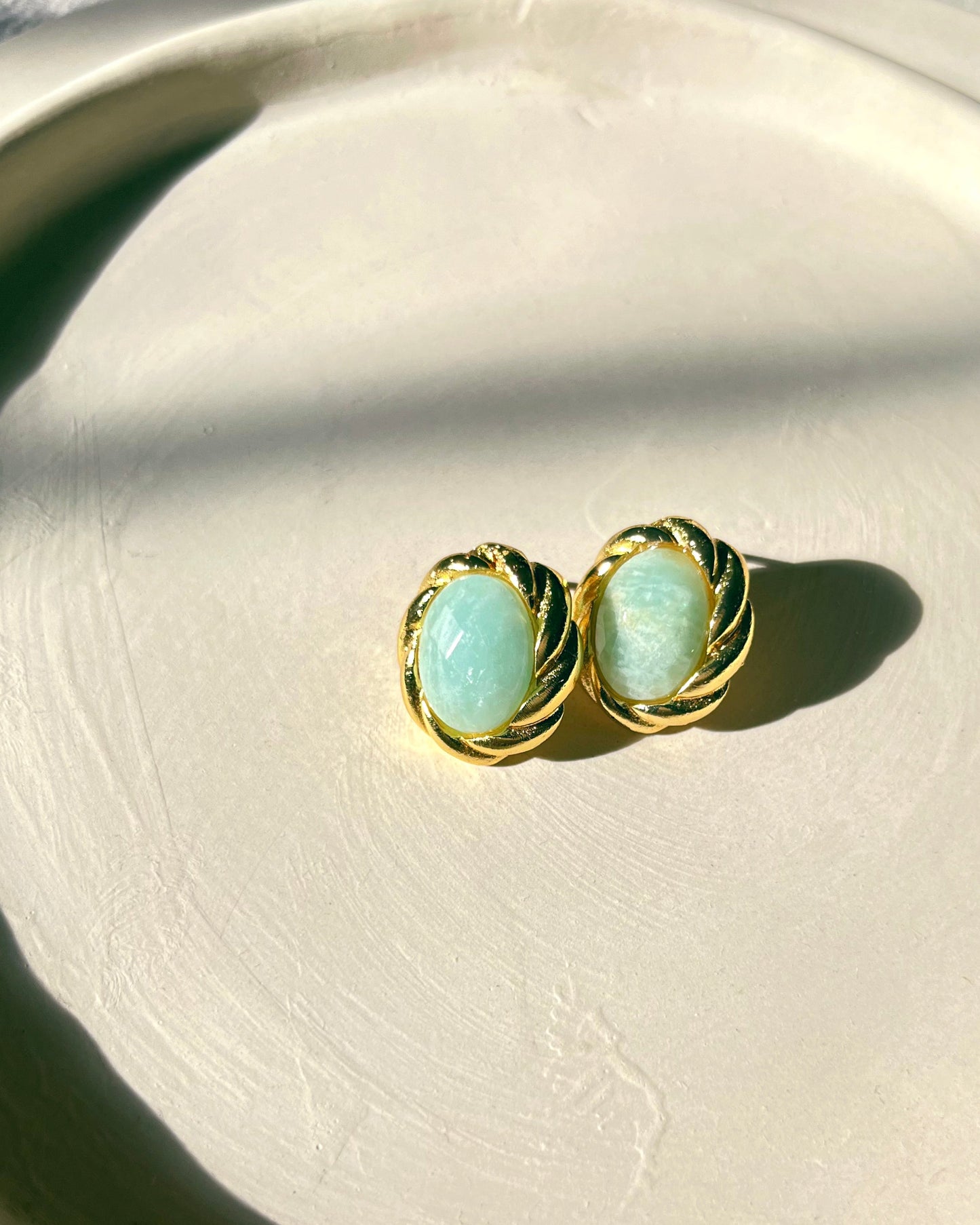 Twisted Edge Oval Stone Stud Earrings
